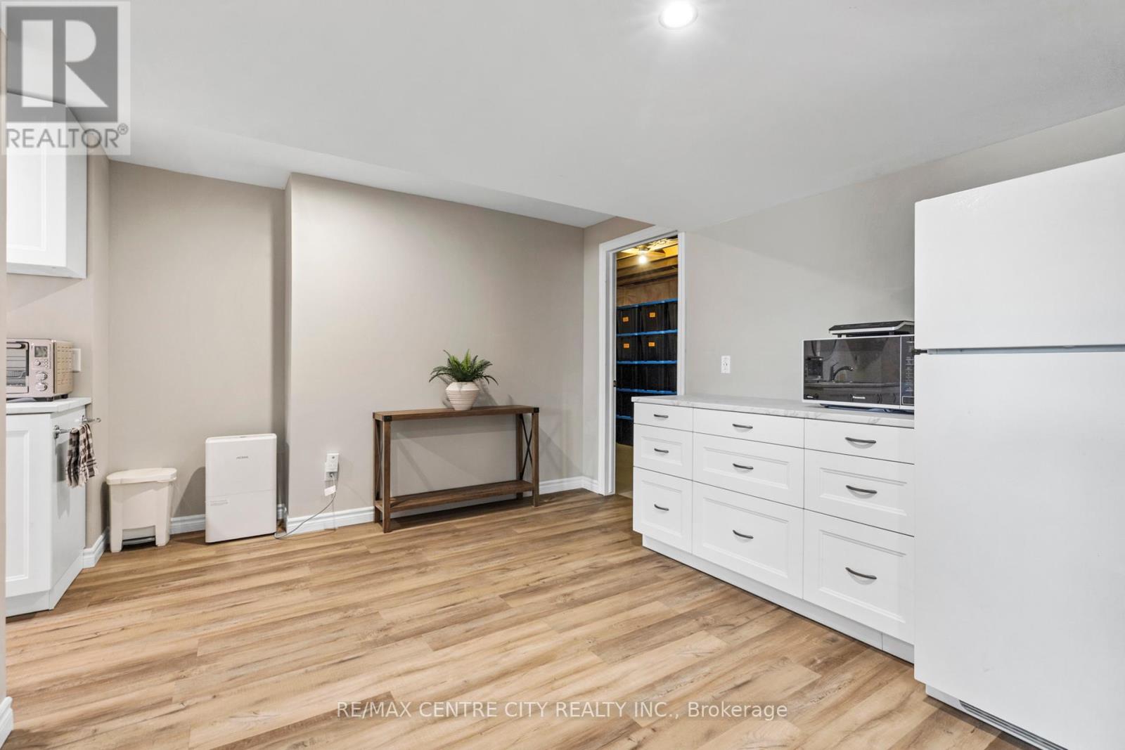 40 Blairmont Terrace, St. Thomas, Ontario  N5R 0E1 - Photo 21 - X12103500