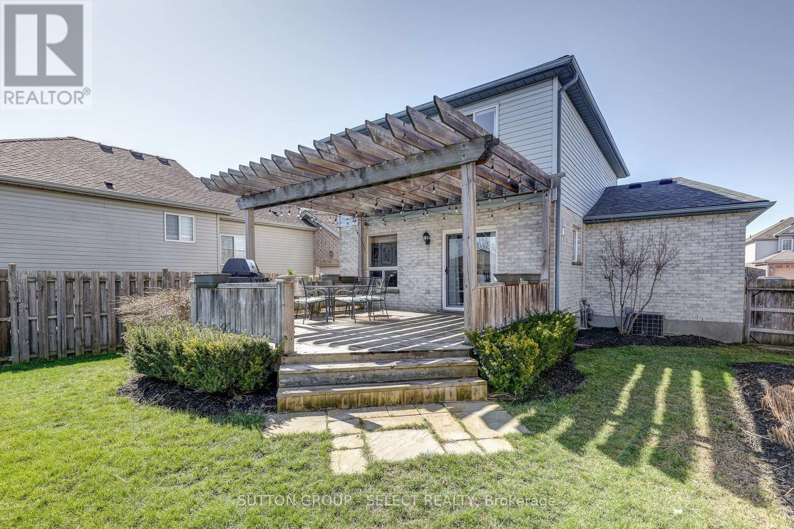 14 Ponsford Place, St. Thomas, Ontario  N5P 4J2 - Photo 24 - X12103526
