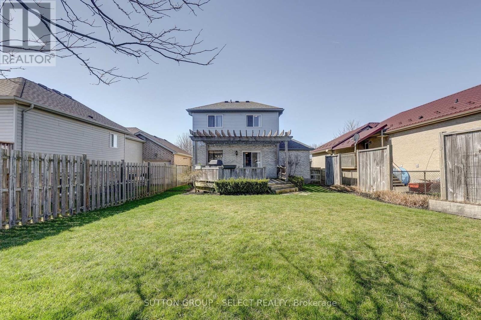 14 Ponsford Place, St. Thomas, Ontario  N5P 4J2 - Photo 25 - X12103526