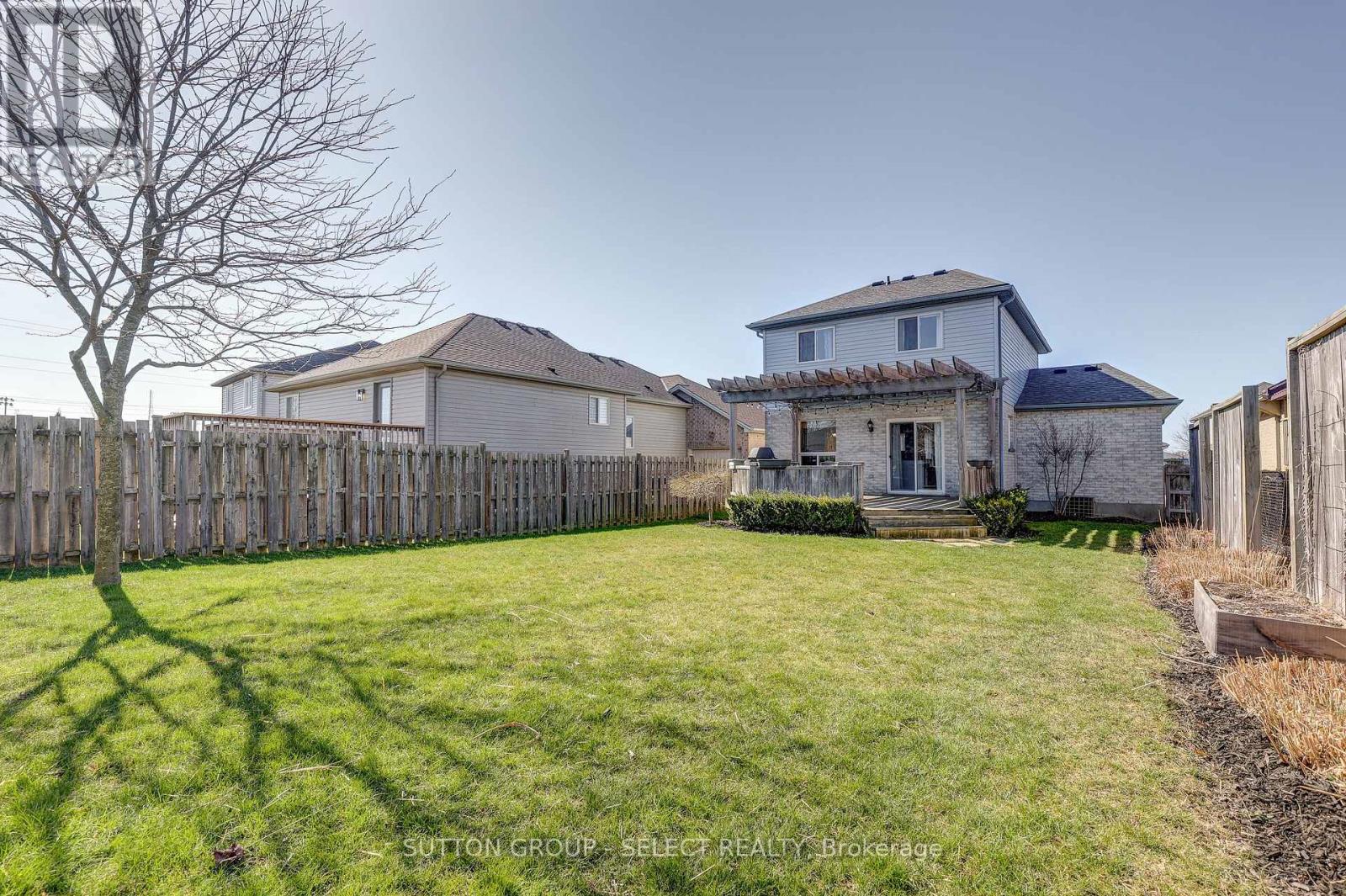 14 Ponsford Place, St. Thomas, Ontario  N5P 4J2 - Photo 26 - X12103526
