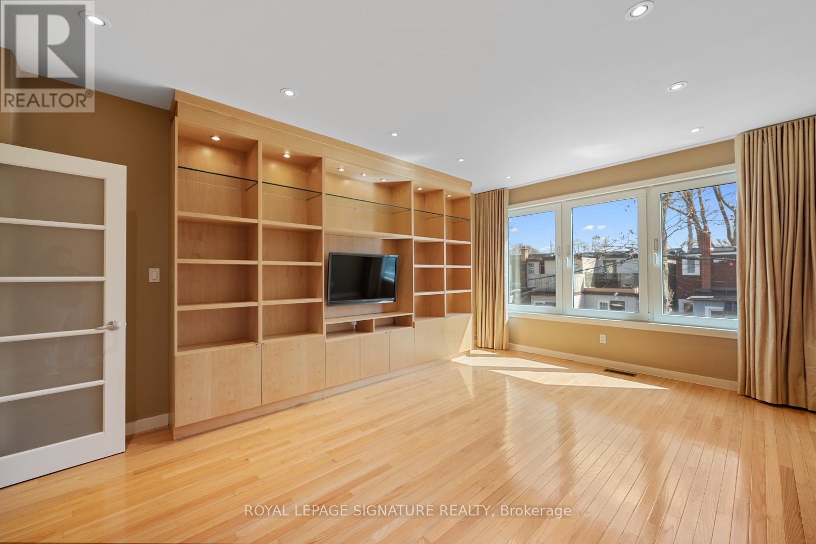 99 Kent Road, Toronto (Greenwood-Coxwell), Ontario  M4L 2X5 - Photo 23 - E12102323