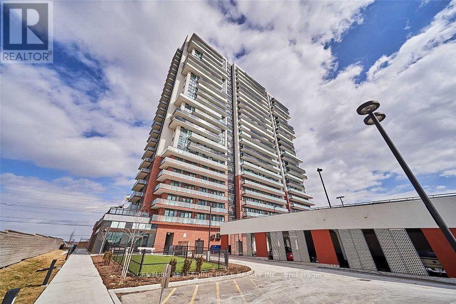 Property at 1403 - 2550 SIMCOE STREET N image 2