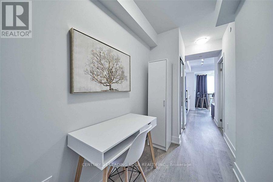 Property at 1403 - 2550 SIMCOE STREET N image 4