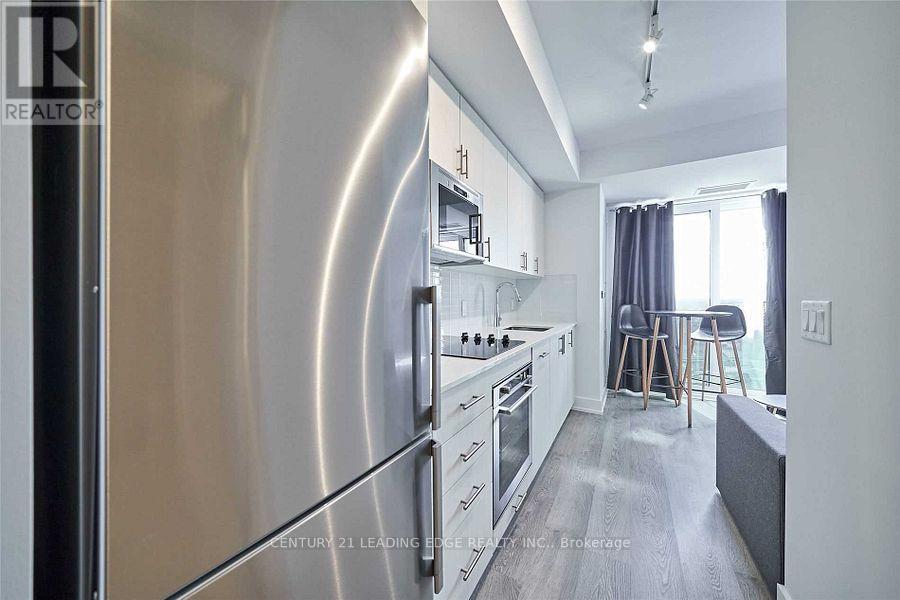 Property at 1403 - 2550 SIMCOE STREET N image 5