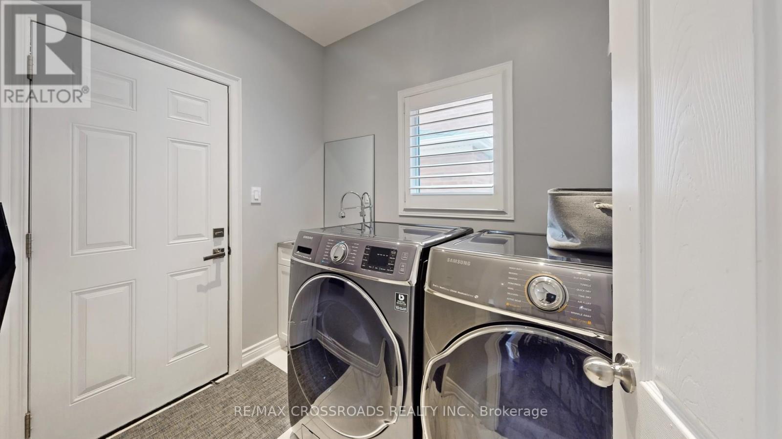 2024 Magee Court, Oshawa, Ontario  L1H 8L7 - Photo 21 - E12103529