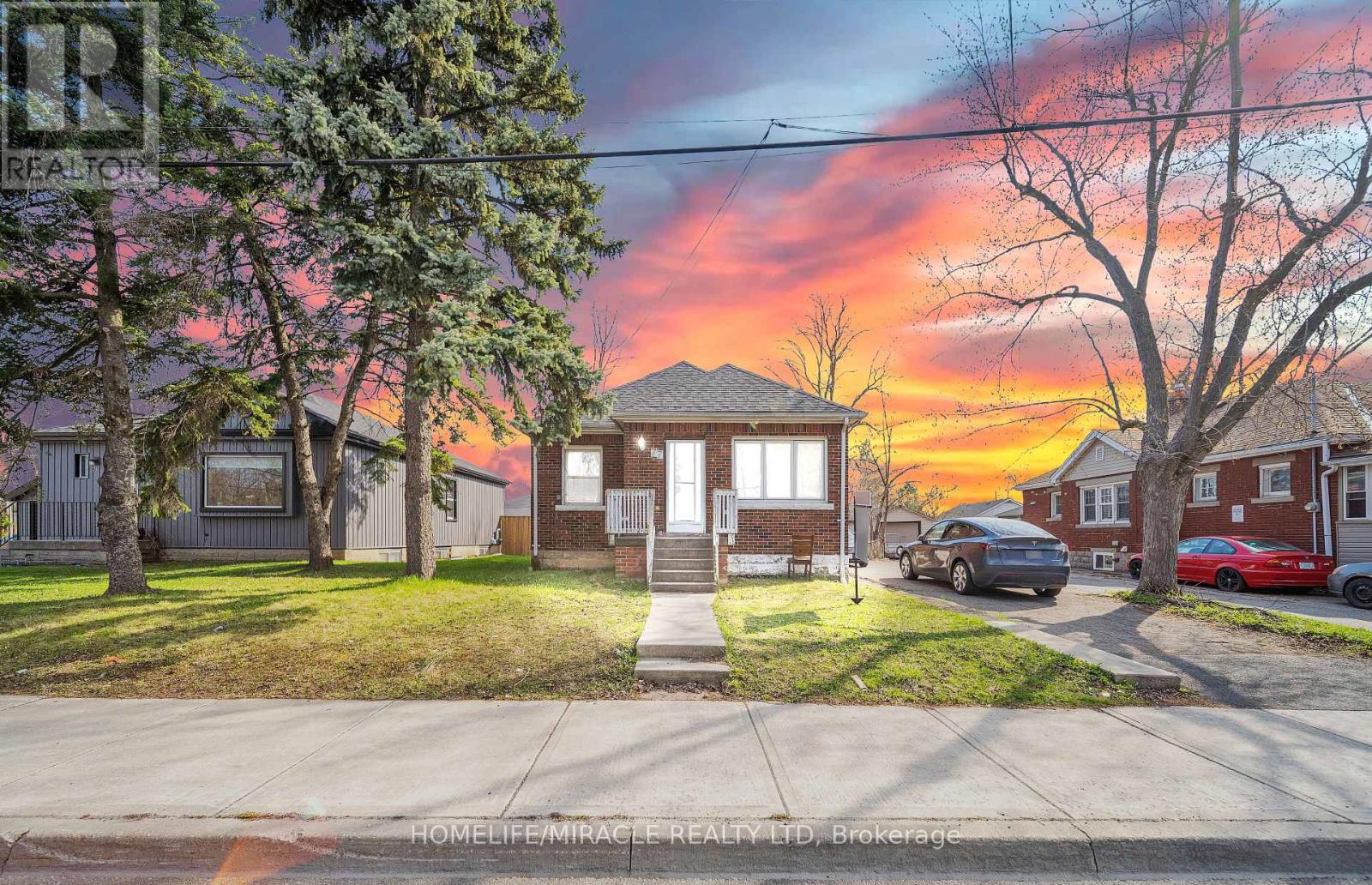 Property at 77 FENNELL AVENUE image 3