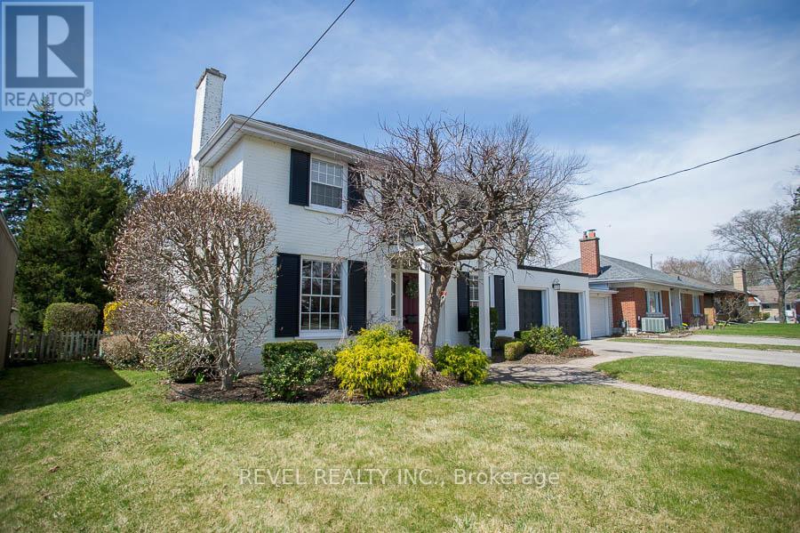 Property at 45 SPRINGFIELD DRIVE image 2