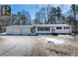 873 MUSKOKA 3 ROAD N, Huntsville, Ontario