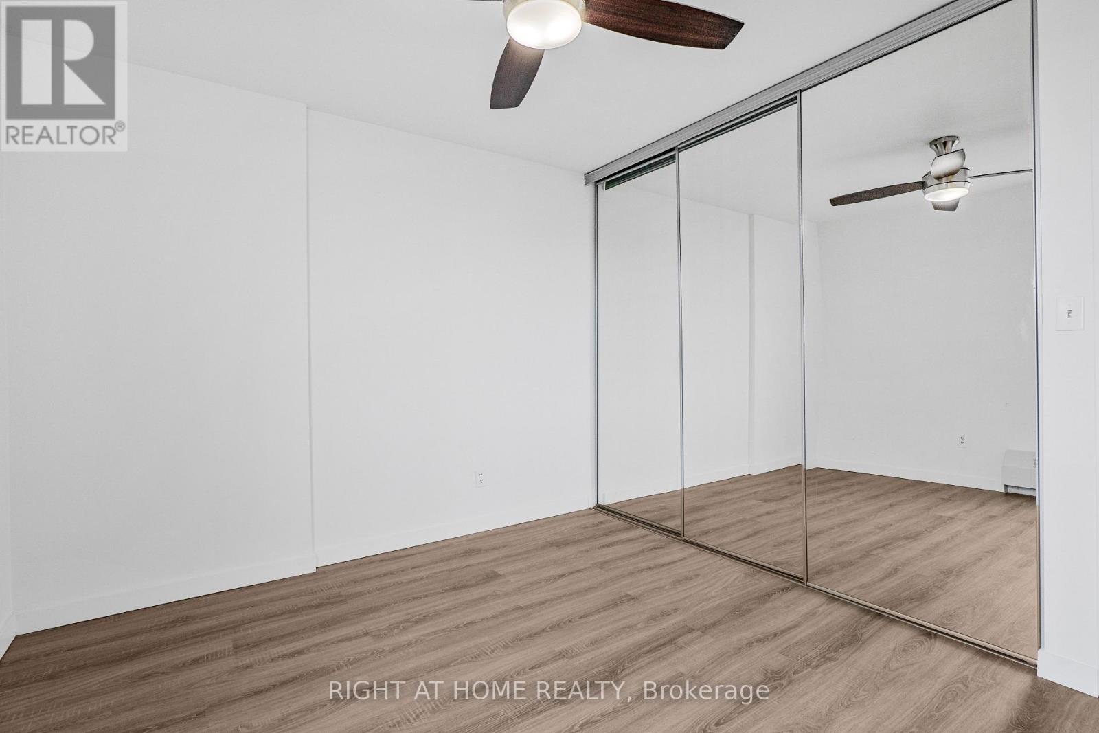 1503 - 60 Pavane Linkway, Toronto, Ontario  M3C 1A2 - Photo 18 - C12103654