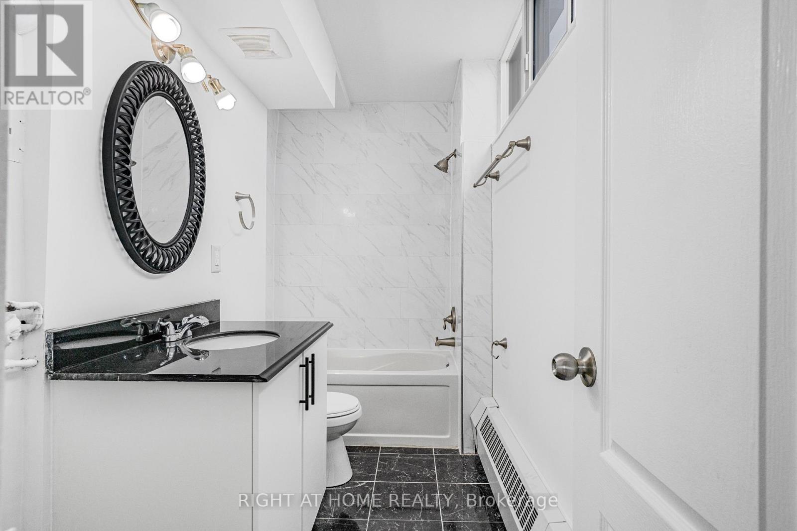 1503 - 60 Pavane Linkway, Toronto, Ontario  M3C 1A2 - Photo 21 - C12103654
