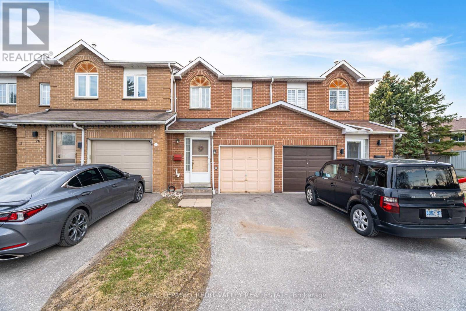 Property at 27 - 905 BAYLY STREET image 1