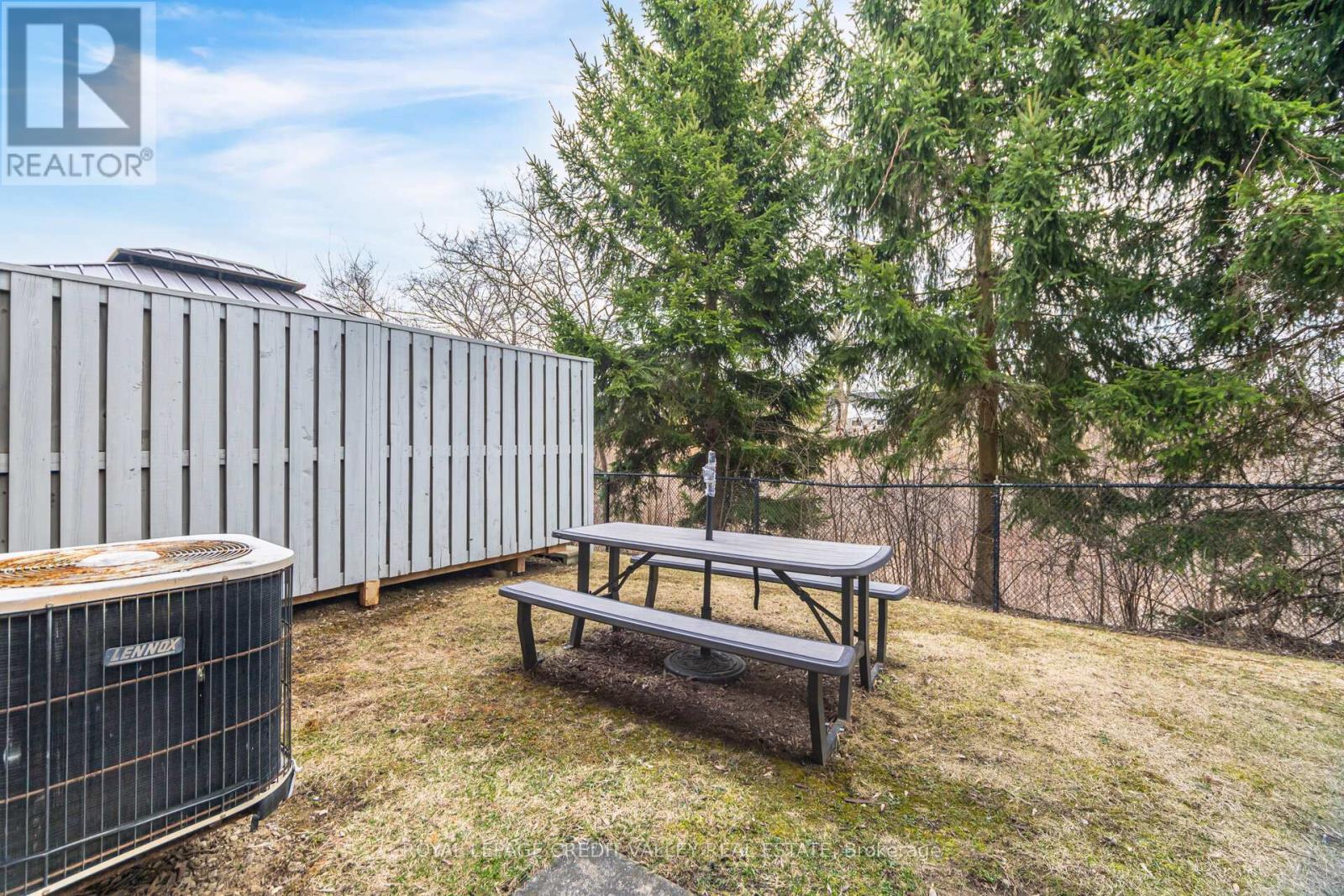 27 - 905 Bayly Street, Pickering, Ontario  L1W 3Y9 - Photo 23 - E12103612