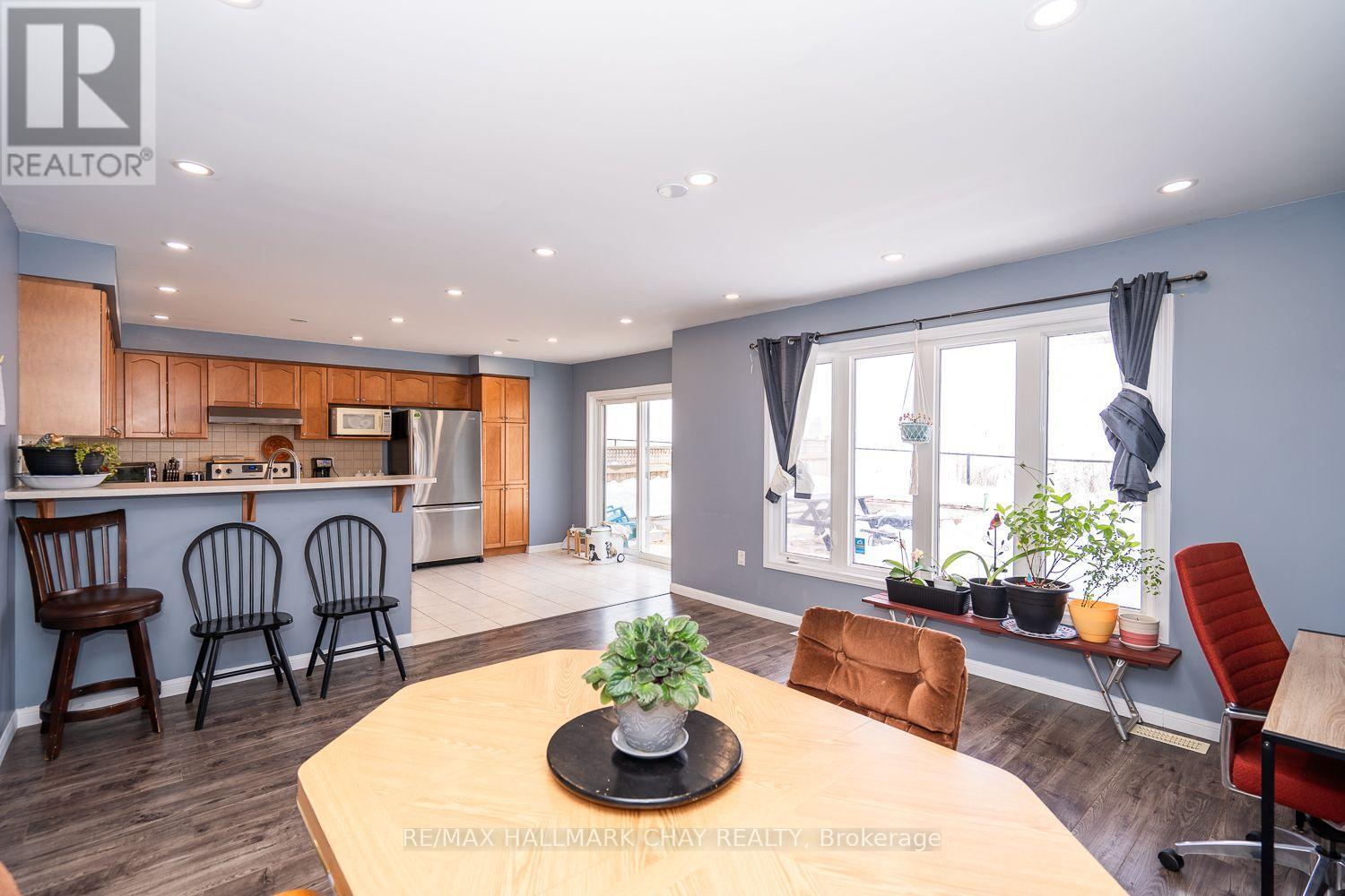 Property at 38 STEELE STREET image 5