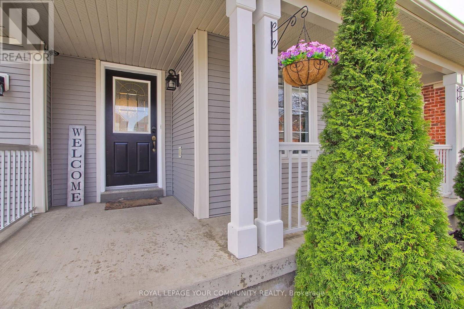Property at 11 REDDENHURST CRESCENT image 4