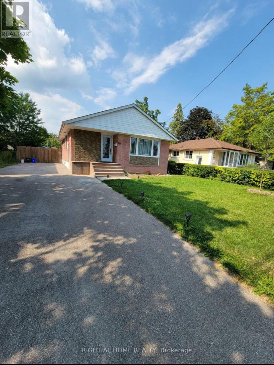 389 Taylor Mills Drive N, Richmond Hill, Ontario  L4C 2V1 - Photo 1 - N12103611