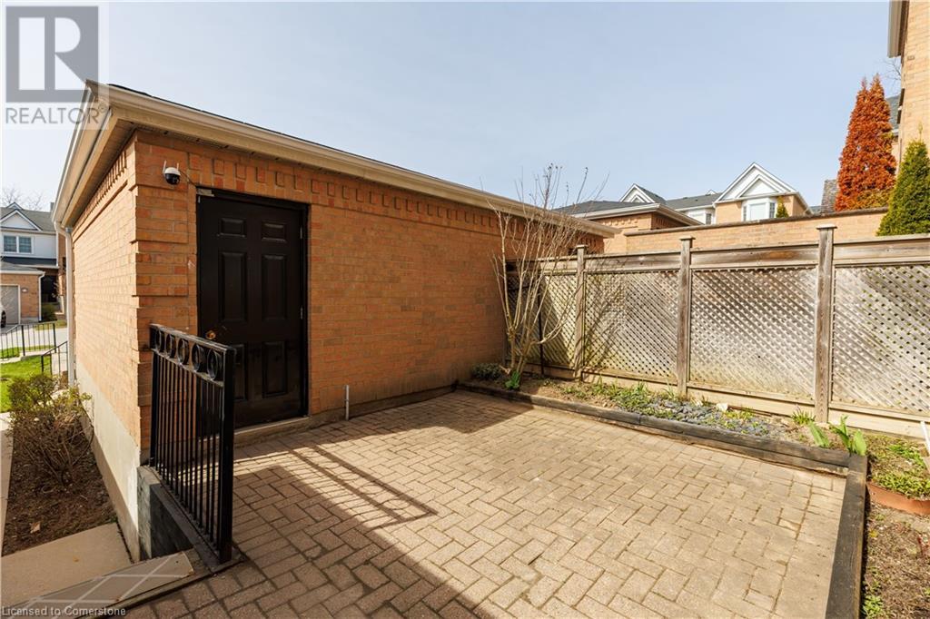 Property at 1570 RICHMOND Street Unit# 5 image 4