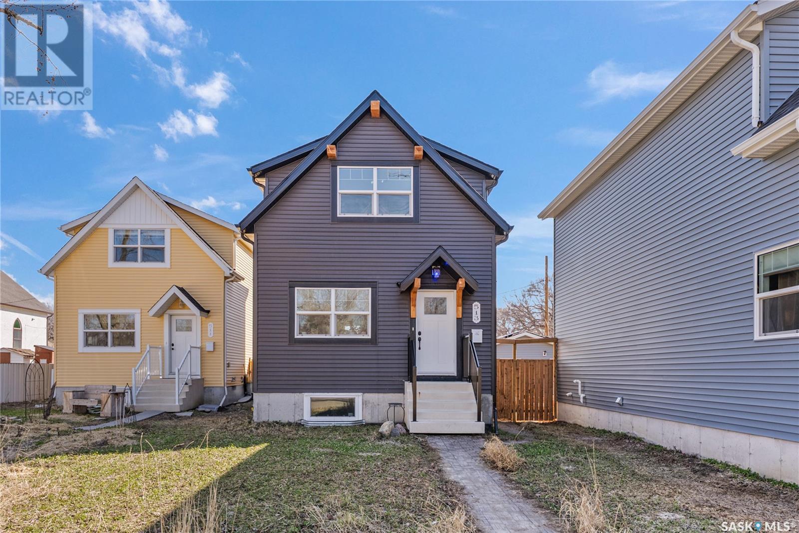 Property at 513 30th STREET W image 1