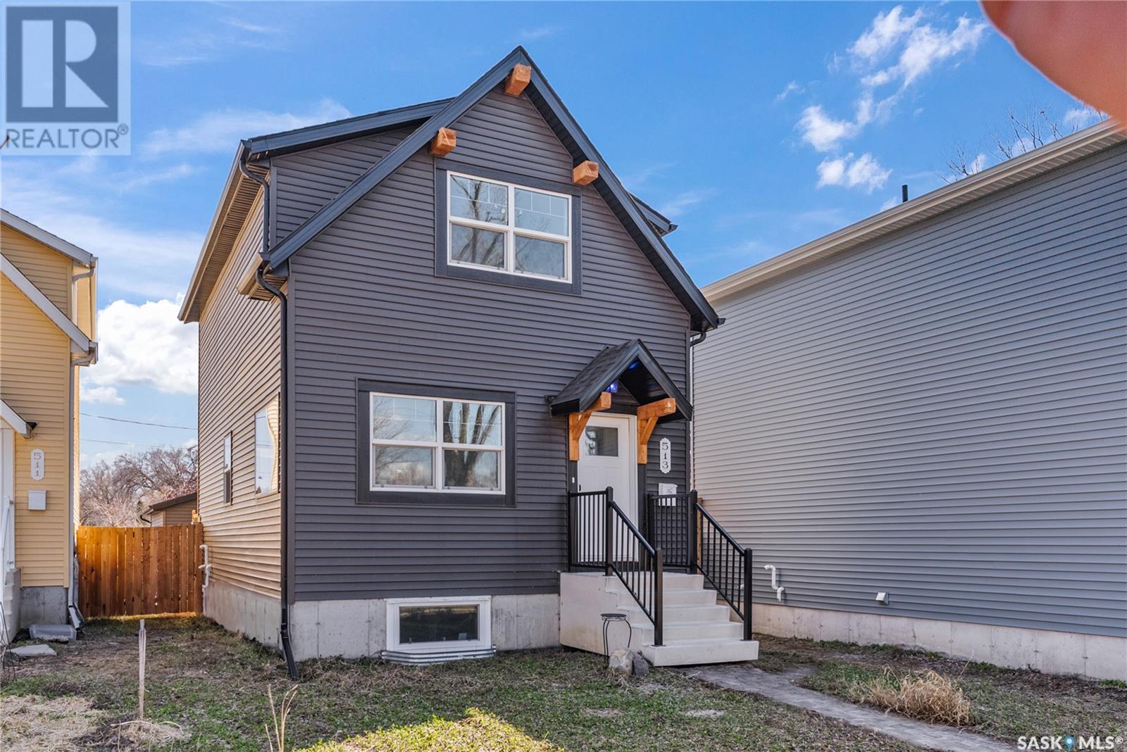 Property at 513 30th STREET W image 2