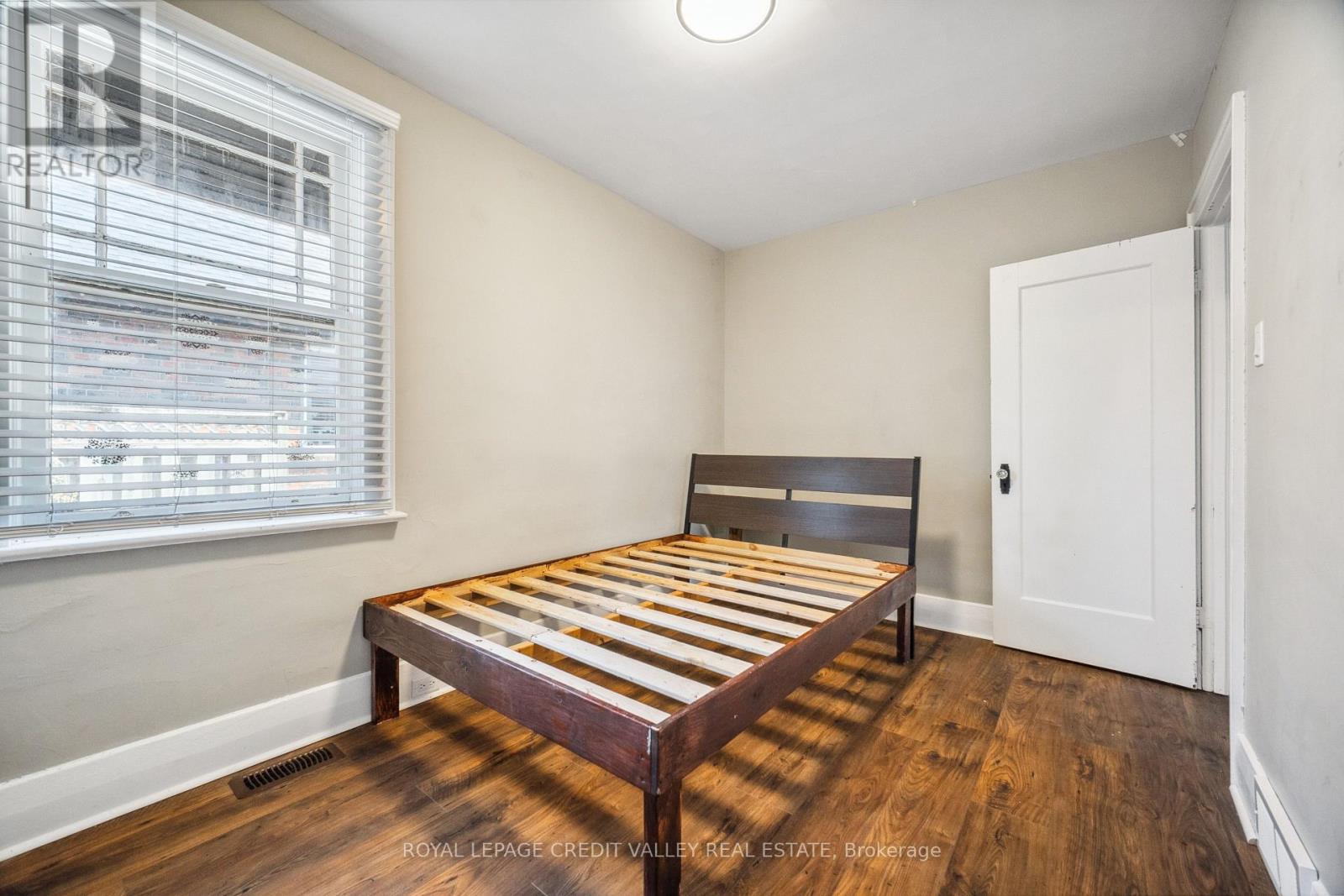 610 Wallace Street, London East, Ontario  N5Y 3R7 - Photo 22 - X12103633