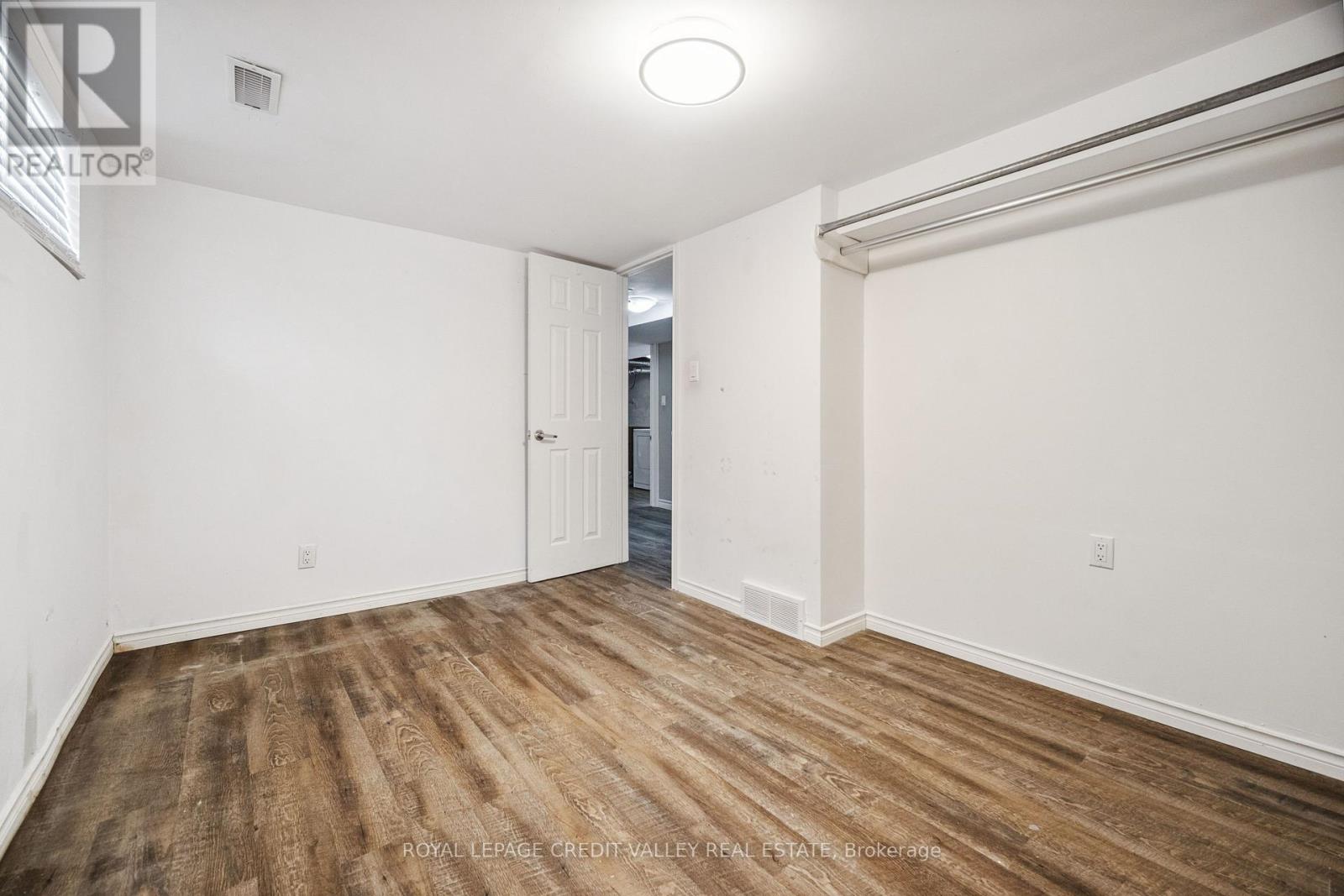 610 Wallace Street, London East, Ontario  N5Y 3R7 - Photo 28 - X12103633
