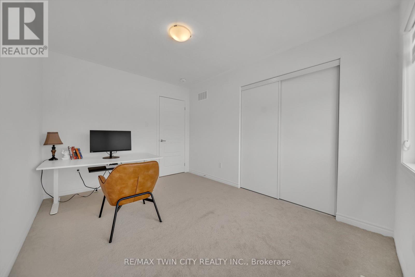 23 Sitler Street, Kitchener, Ontario  N2R 0T2 - Photo 29 - X12103665