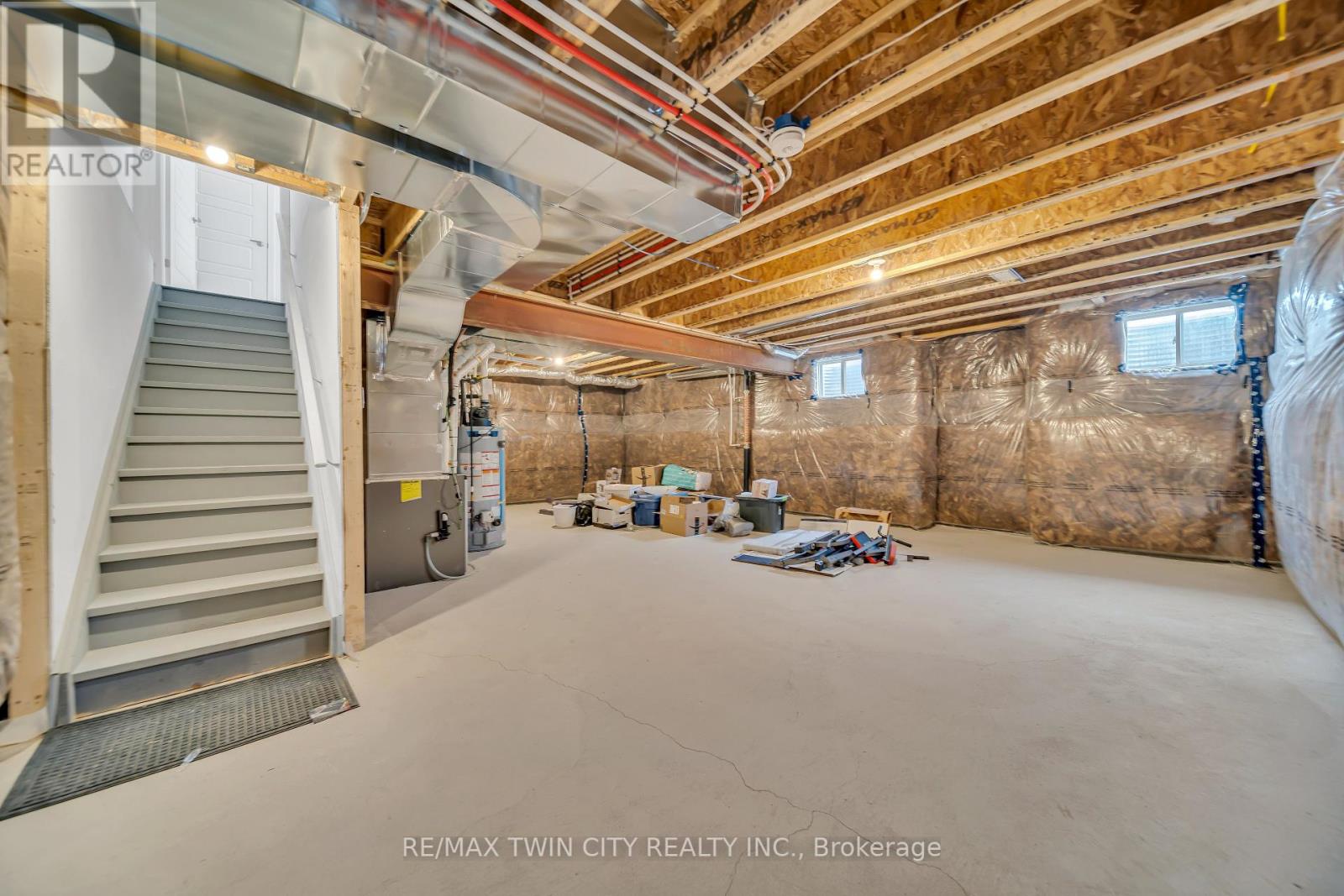 23 Sitler Street, Kitchener, Ontario  N2R 0T2 - Photo 37 - X12103665