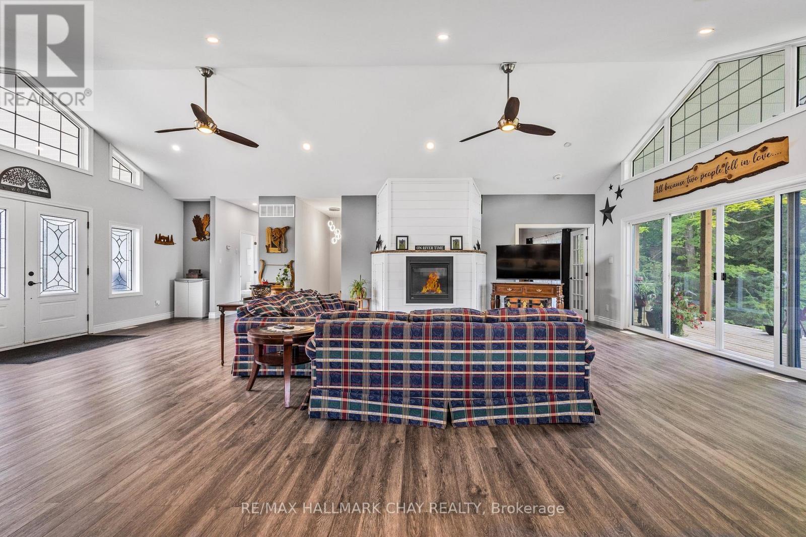 7544 Highway 35, Kawartha Lakes (Laxton/digby/longford), Ontario  K0M 2L0 - Photo 10 - X12103716