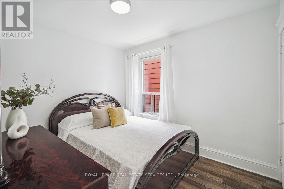 436 Catharine Street N, Hamilton (North End), Ontario  L8L 4T8 - Photo 14 - X12103730