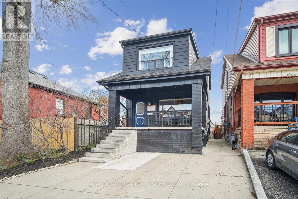 436 Catharine Street N, Hamilton (North End), Ontario  L8L 4T8 - Photo 2 - X12103730