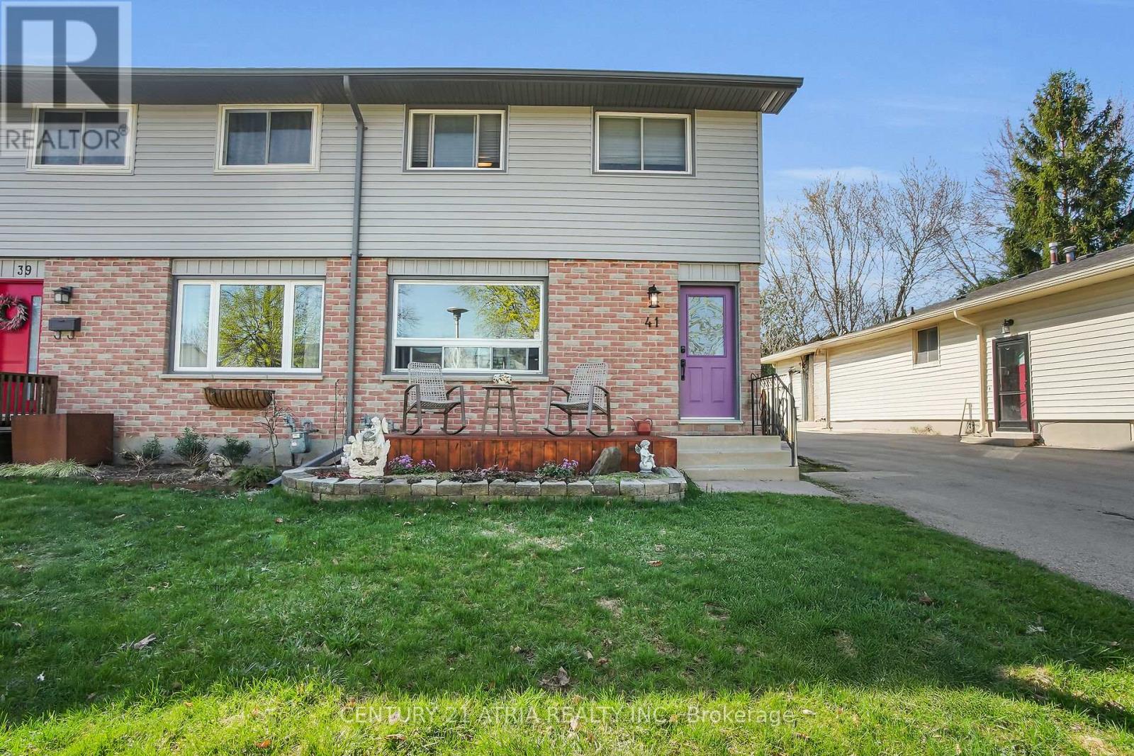 41 Denlaw Road