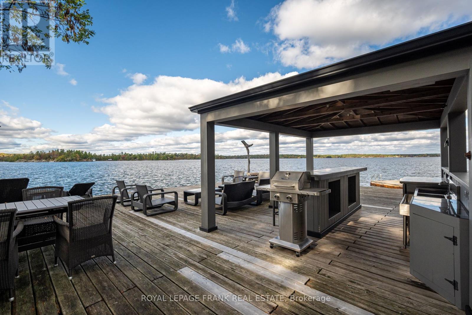 1329 Trappers Lane, Douro-Dummer, Ontario  K0L 2H0 - Photo 5 - X12103784