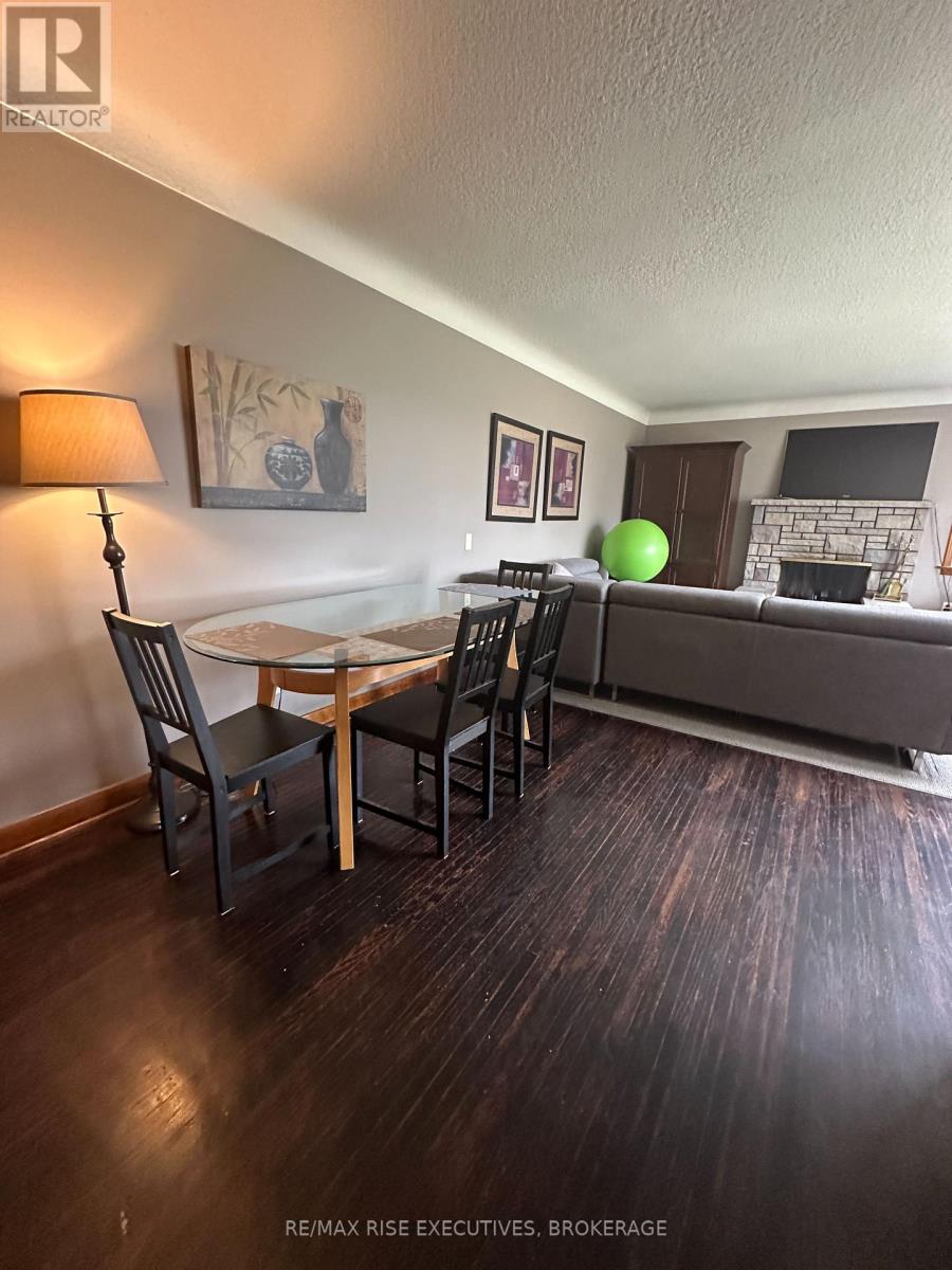 54 Silver Street, Kingston (Central City West), Ontario  K7M 2P5 - Photo 7 - X12103842