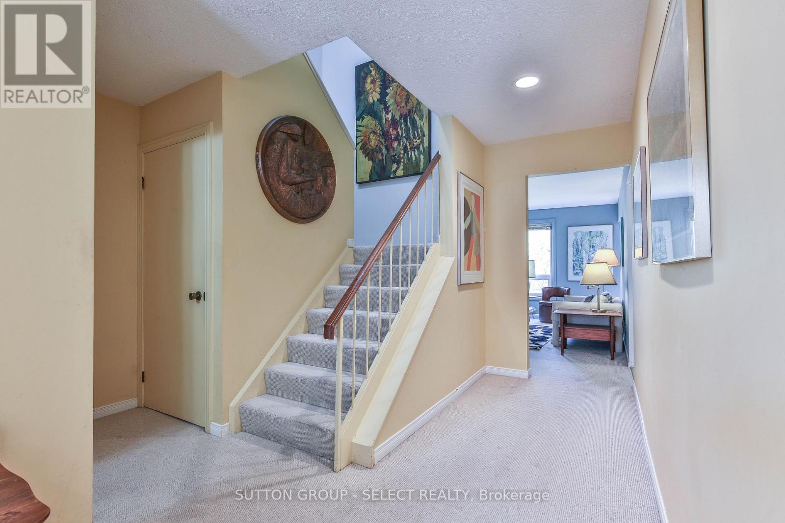 669 Woodcrest Boulevard, London South, Ontario  N6K 1P8 - Photo 10 - X12103801