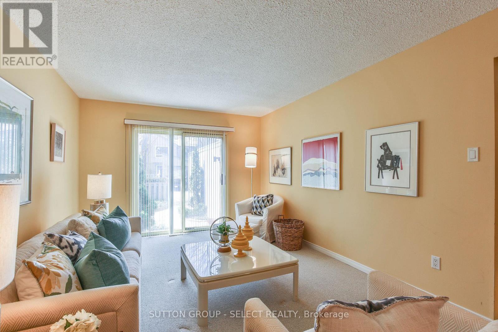 669 Woodcrest Boulevard, London South, Ontario  N6K 1P8 - Photo 12 - X12103801