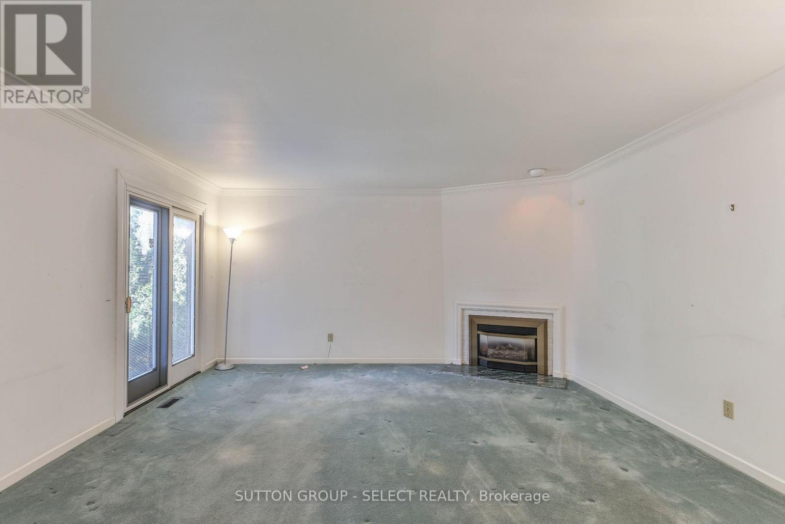 261 Epworth Avenue, London East, Ontario  N6A 2M2 - Photo 8 - X12103820