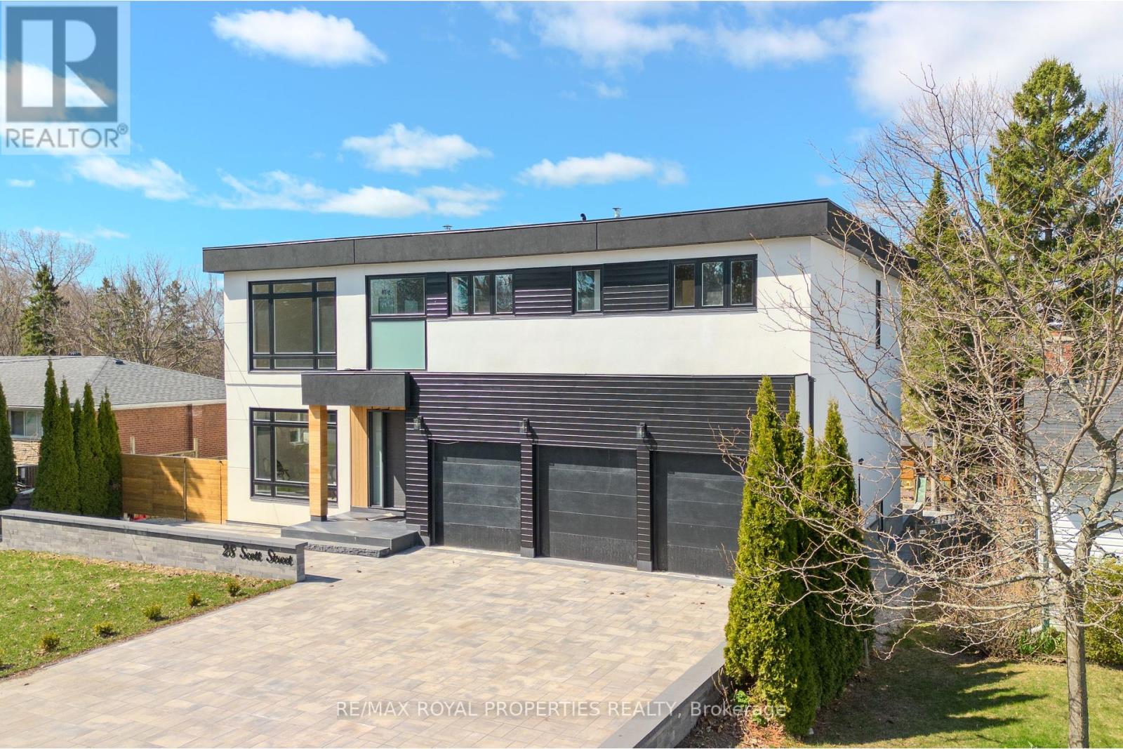 Property at 28 SCOTT STREET image 1