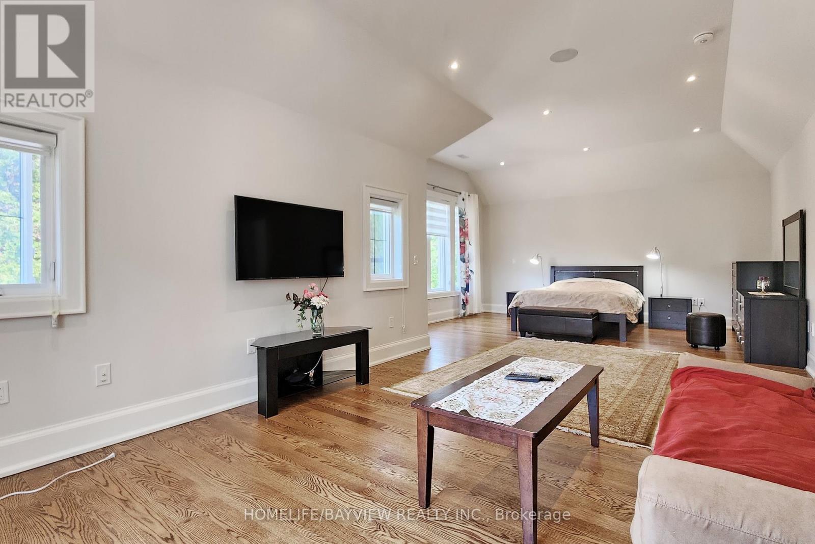 133 Bay Thorn Drive, Markham, Ontario  L3T 3V1 - Photo 23 - N12103838