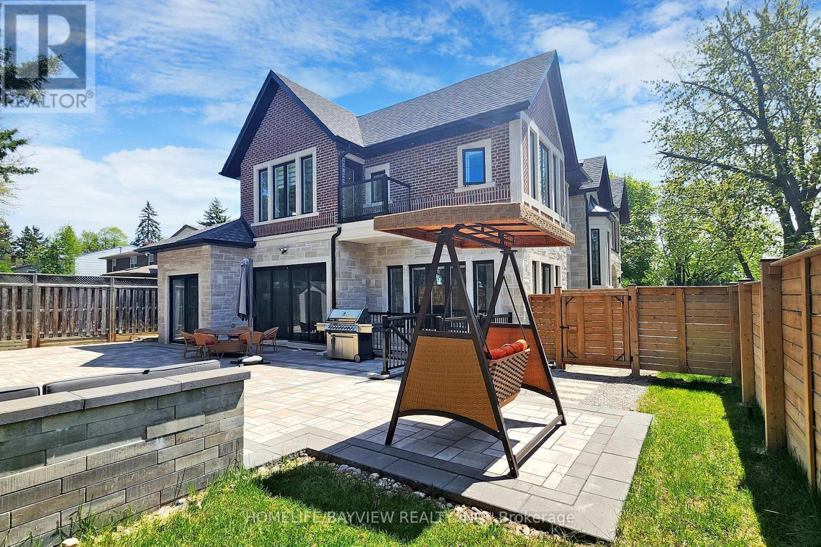 133 Bay Thorn Drive, Markham, Ontario  L3T 3V1 - Photo 39 - N12103838