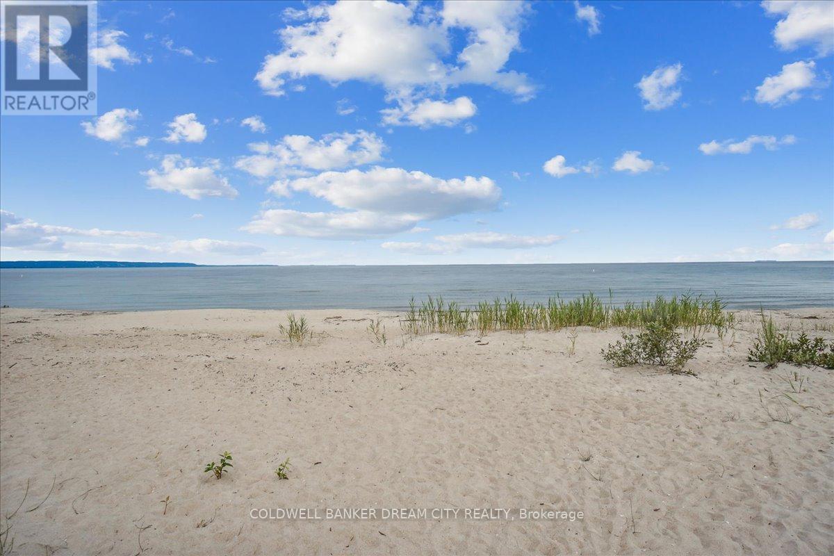 111 - 764 River Road E, Wasaga Beach, Ontario  L9Z 2M7 - Photo 35 - S12103765