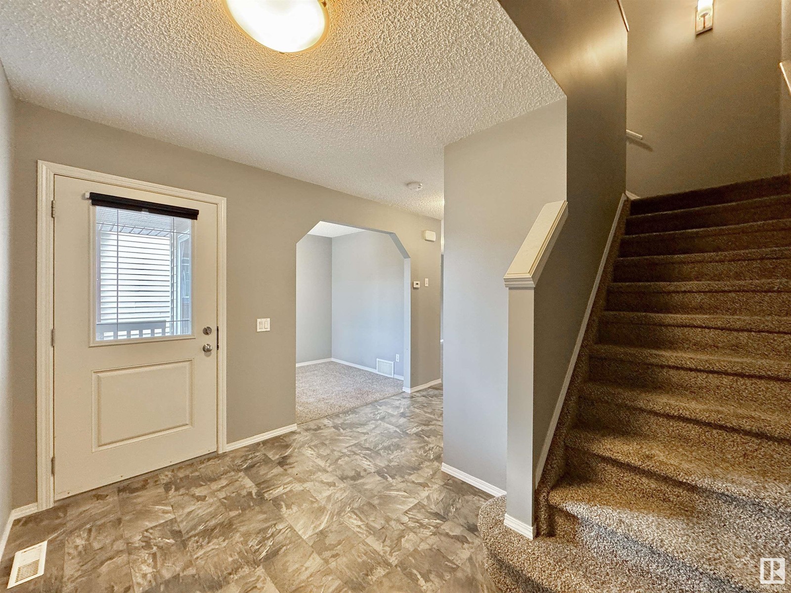 Property at 20 AUREA BA image 3