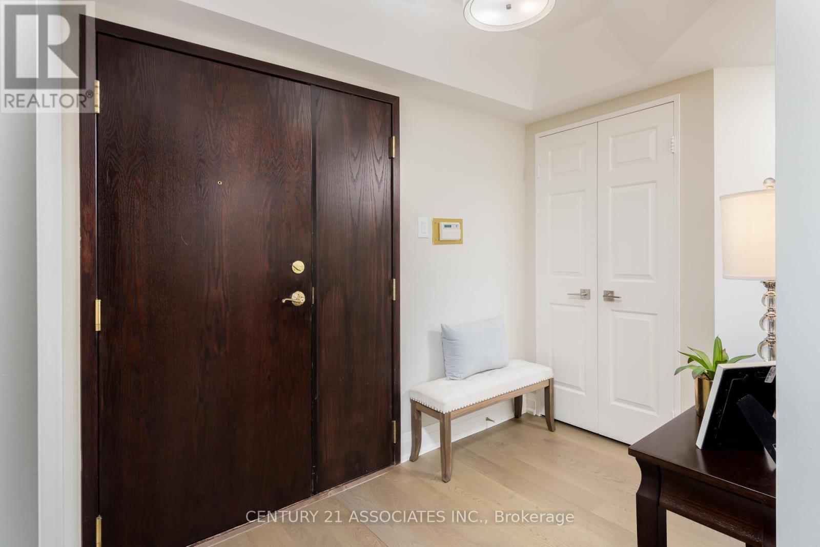 Property at 412 - 1700 THE COLLEGEWAY image 5