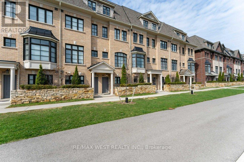 Property at 19 - 2172 TRAFALGAR ROAD image 4