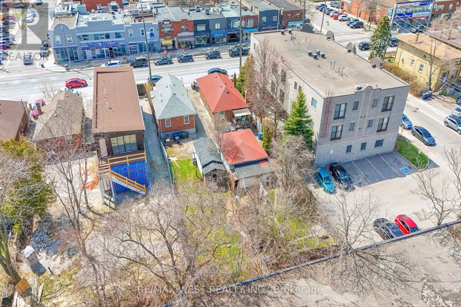 371 Royal York Road, Toronto, Ontario  M8Y 2R1 - Photo 25 - W12103793