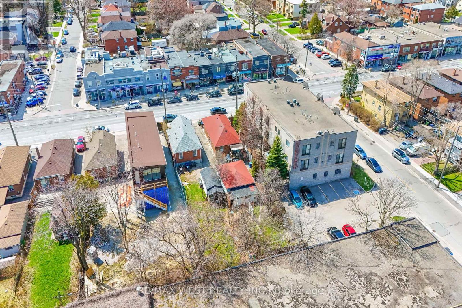 371 Royal York Road, Toronto, Ontario  M8Y 2R1 - Photo 27 - W12103793