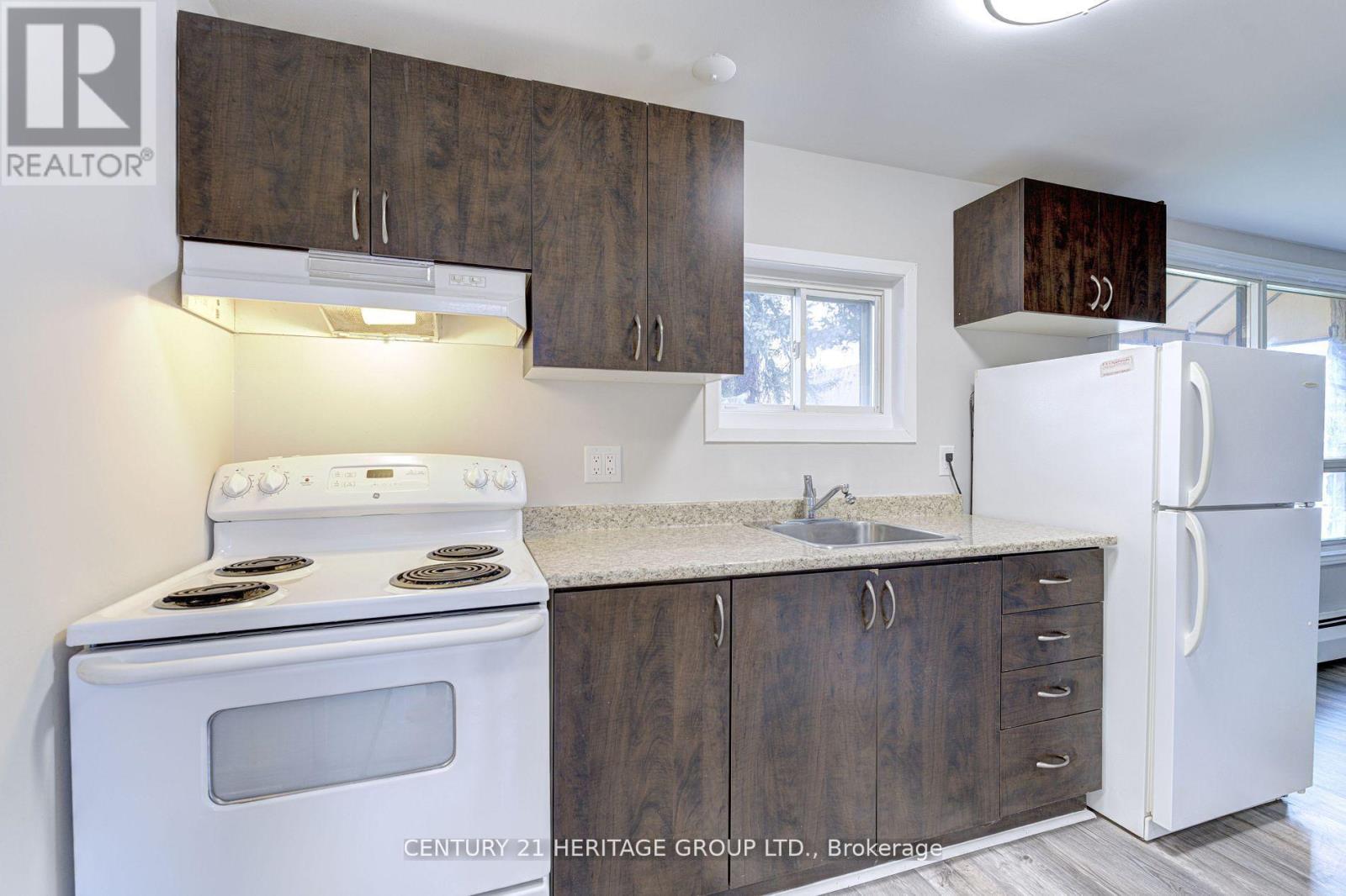 1a - 63 First Street, Orangeville, Ontario  L9W 2E6 - Photo 8 - W12103826