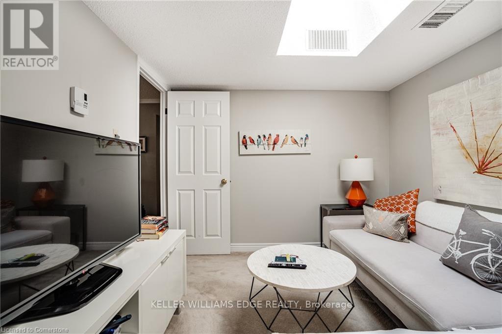 2 - 150 Wilson Street W, Hamilton (Ancaster), Ontario  L8R 1E2 - Photo 33 - X12103802