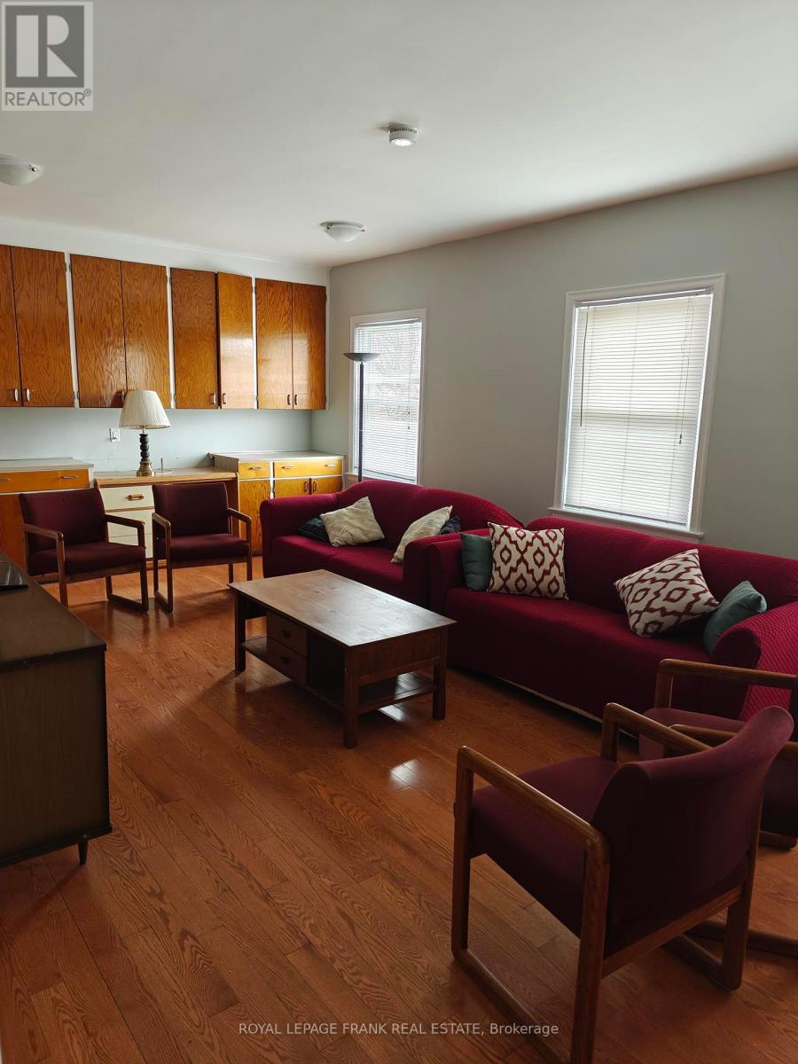 Room #1 - 374 Central Park Boulevard S, Oshawa, Ontario  L1H 5X2 - Photo 14 - E12103908
