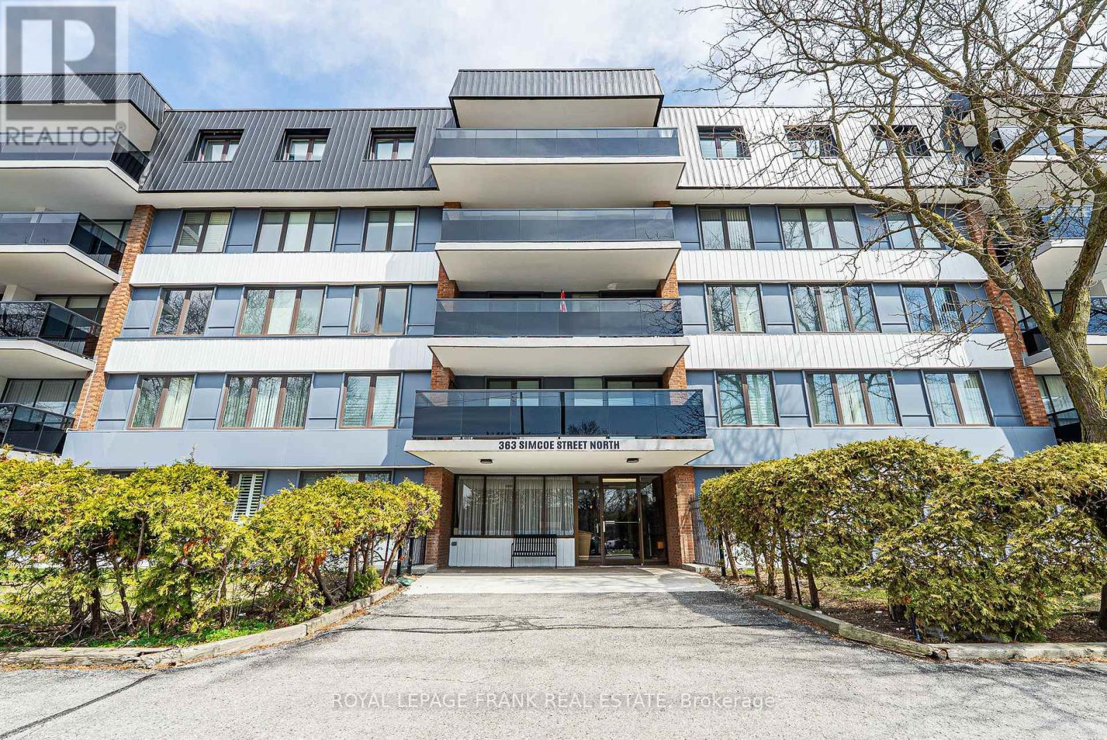 Property at 405 - 363 SIMCOE STREET N image 1