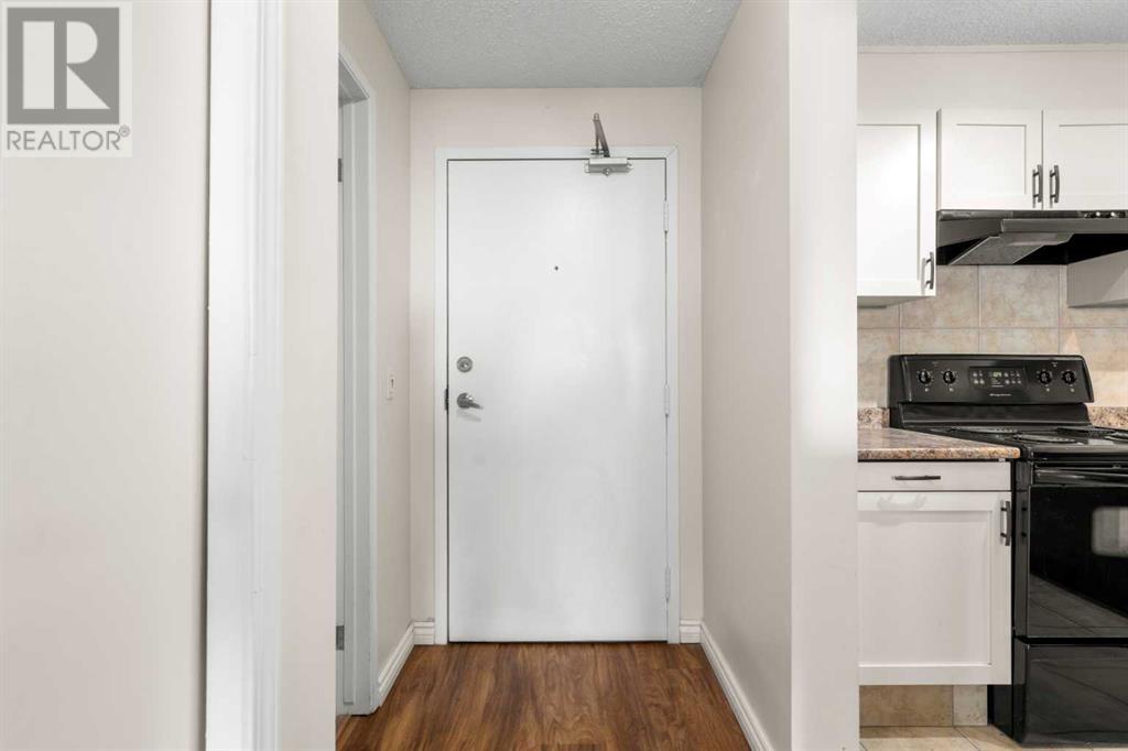 Property at 103, 1810 11 Avenue SW image 2