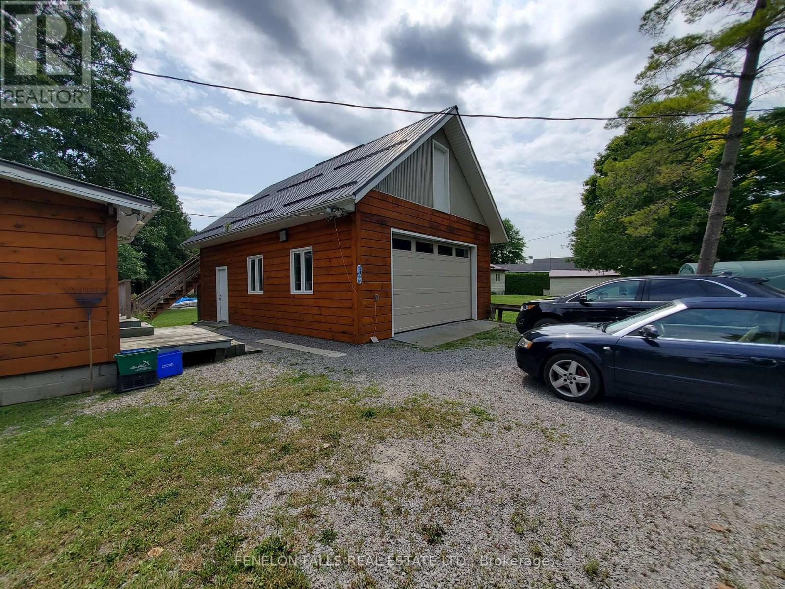 Property at 9 GOLD STREET image 3